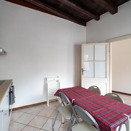 La Corte Friulana In Centro A 5 Posti Letto * Udine